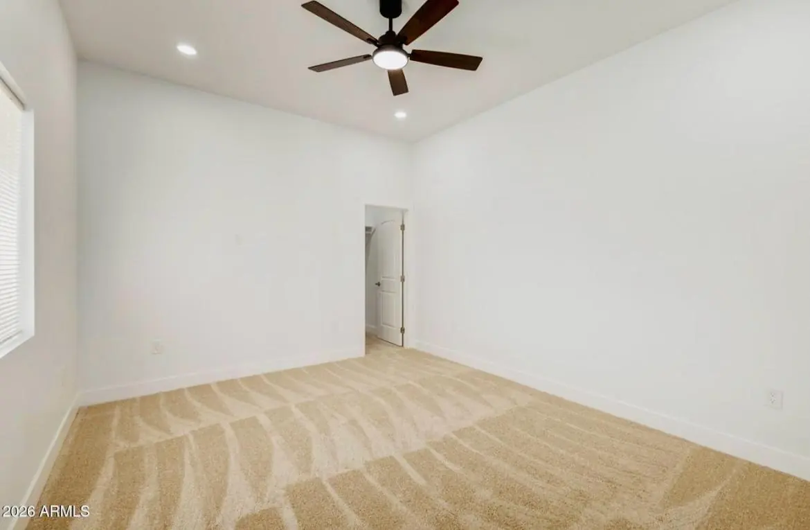 Main House 1900 sq ft (Main House 1900, Glendale, AZ) — photo 9 of 10