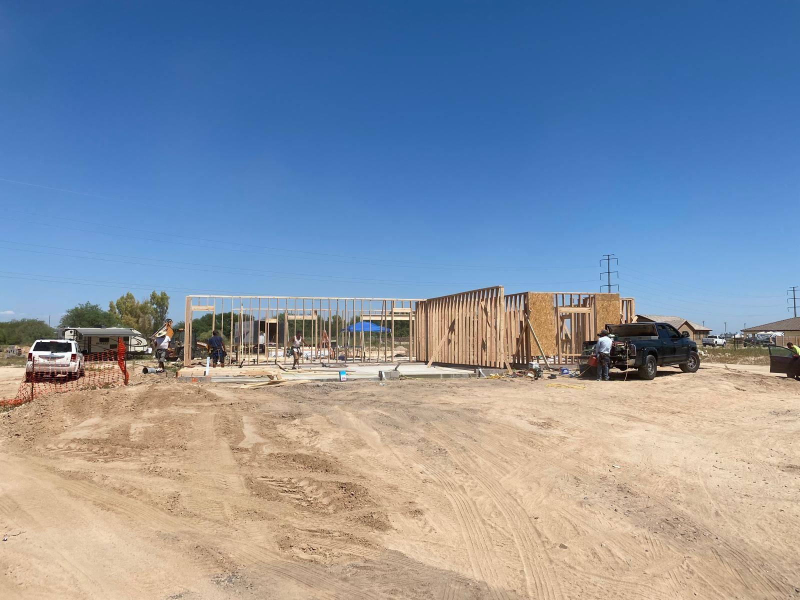 Modern Ranch Home 2445 sq ft (Hacienda, Buckeye, AZ) — photo 17 of 23